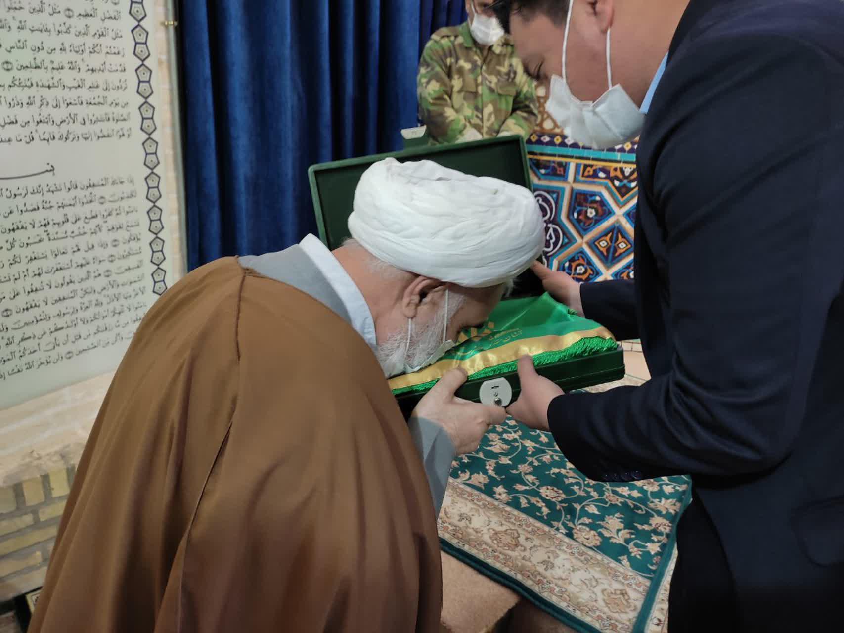 اعزام سفیران قرآنی کریمه به شهر قزوین + تصاویر