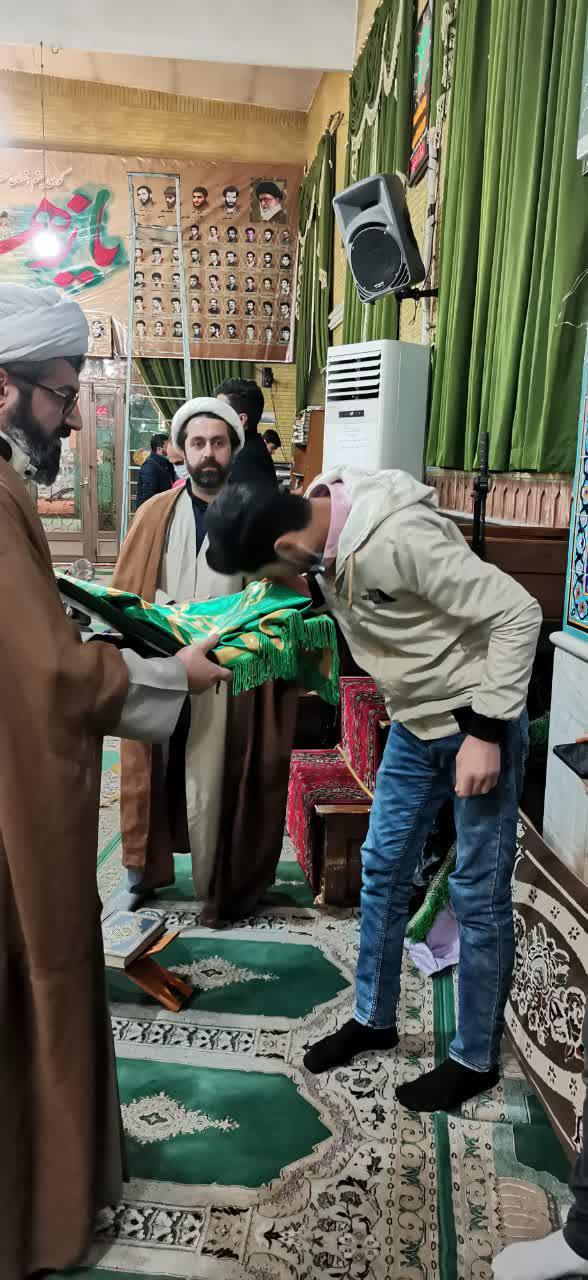 اعزام سفیران قرآنی کریمه به شهر قزوین + تصاویر