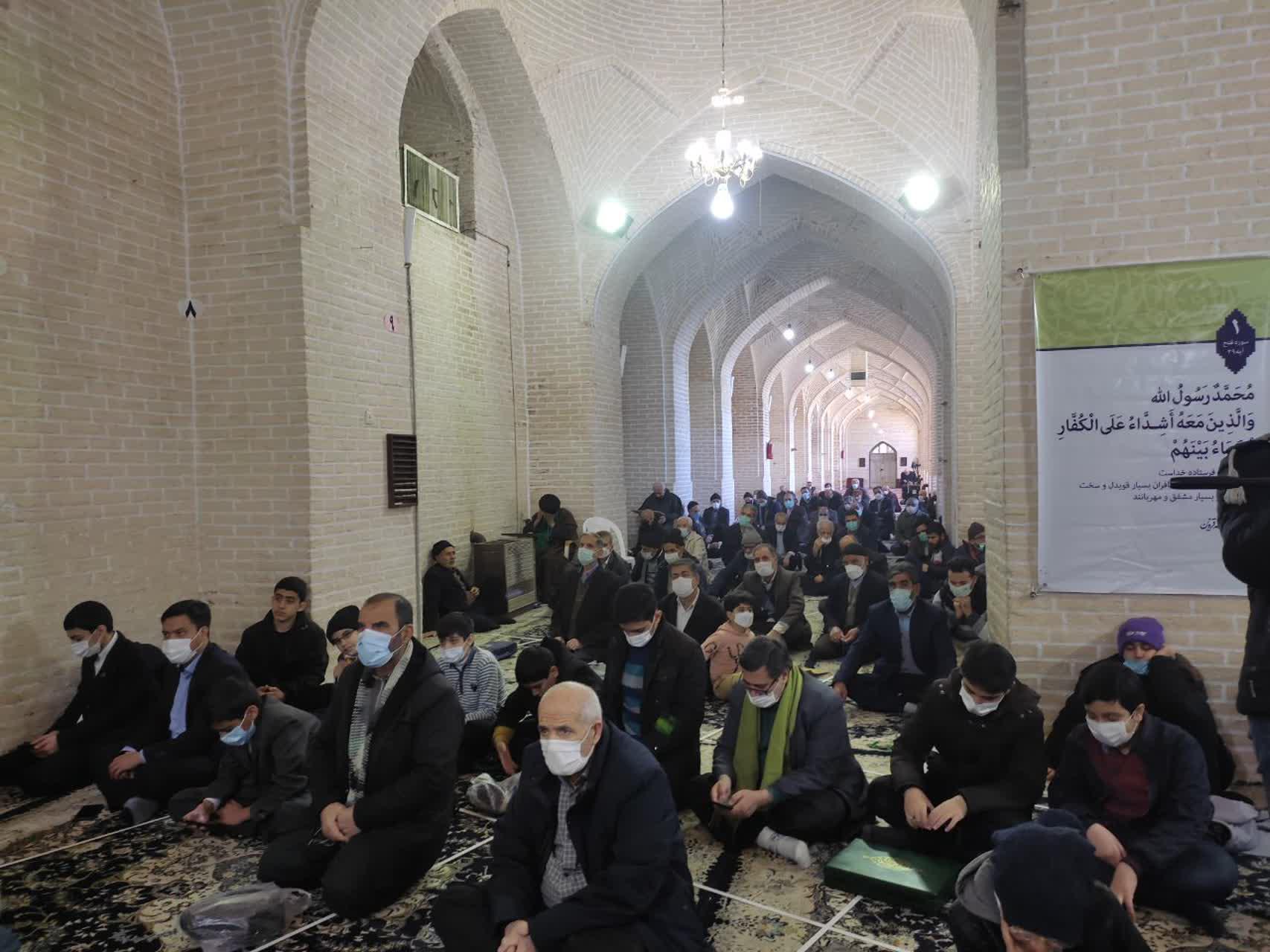 اعزام سفیران قرآنی کریمه به شهر قزوین + تصاویر