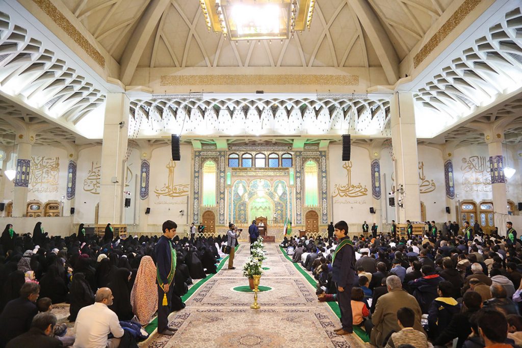 محفل «شمیم قرآن در حریم کرامت» برگزار شد